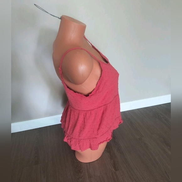 Belle Du Jour Tank Top Women's Pink Coral Eyelet Textured Top Size Medium - Picture 3 of 4